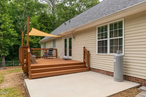 20 Foxhound Court Benson NC 27504