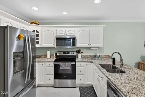 20 Foxhound Court Benson NC 27504