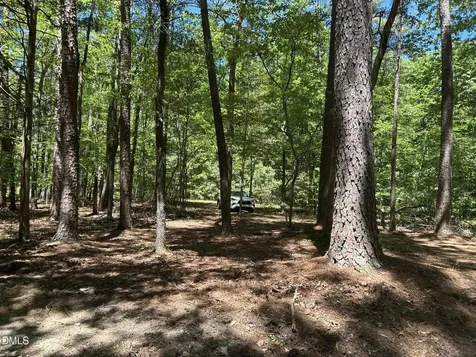 00 Holly Circle Chapel Hill NC 27514