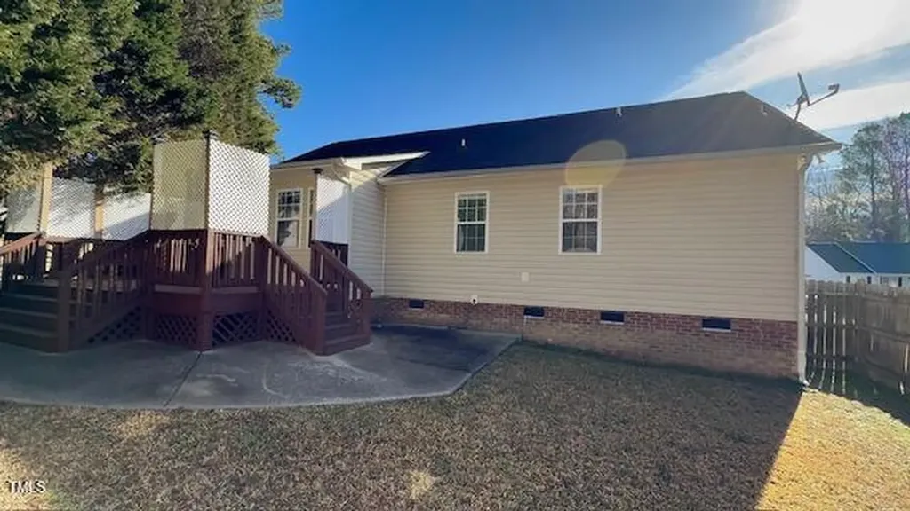 212 Walnut Creek Drive Clayton NC 27520
