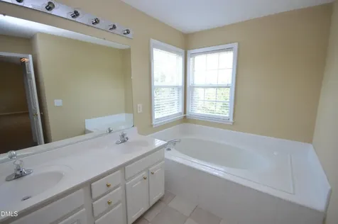 201 Tecumseh Court Cary NC 27513
