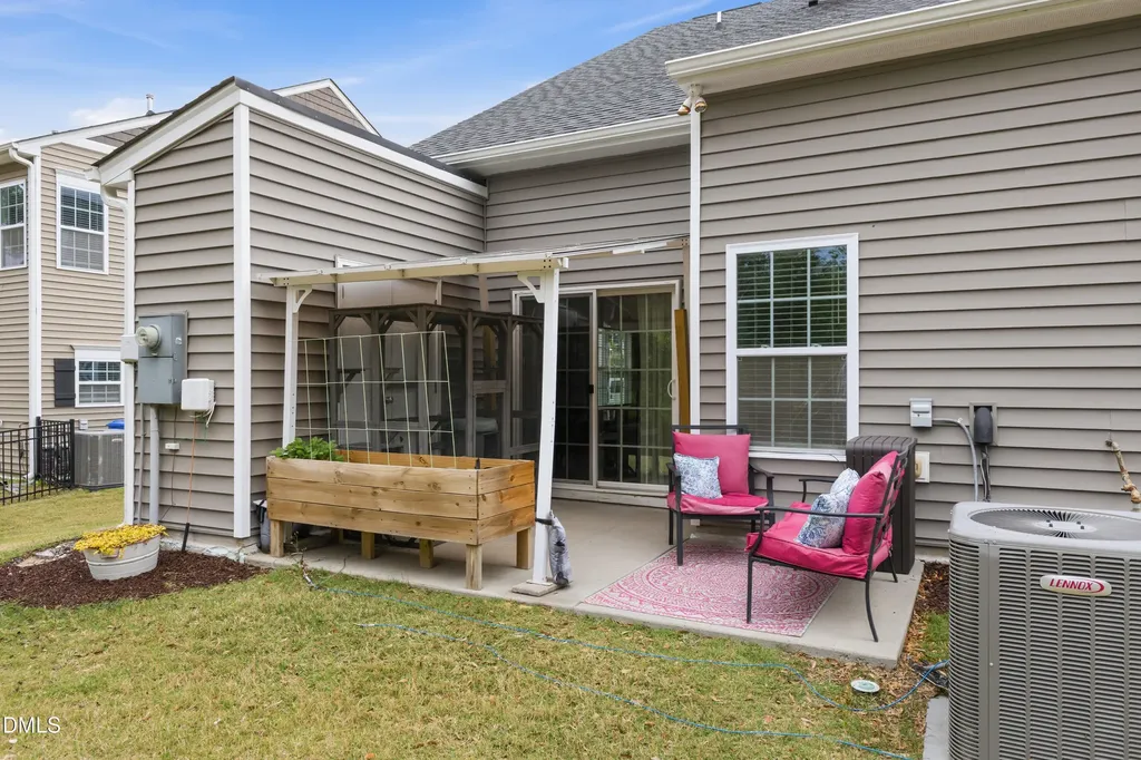 545 Barneswyck Drive Fuquay Varina NC 27526