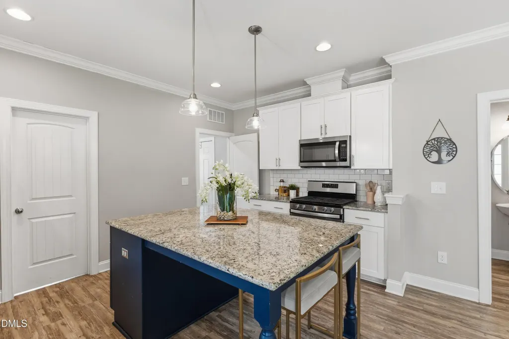 545 Barneswyck Drive Fuquay Varina NC 27526