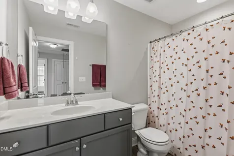 545 Barneswyck Drive Fuquay Varina NC 27526