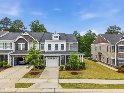 545 Barneswyck Drive Fuquay Varina NC 27526