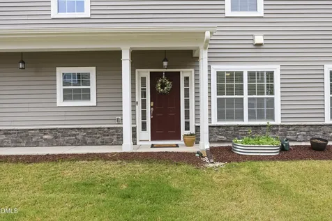 545 Barneswyck Drive Fuquay Varina NC 27526