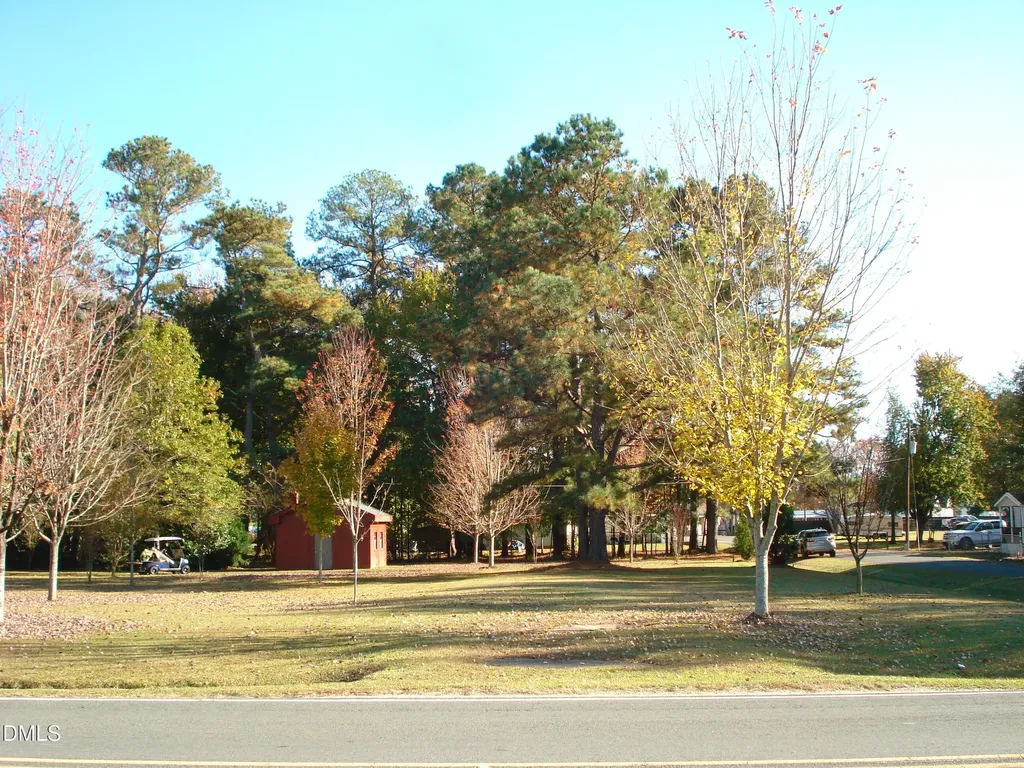 758 Antioch Church Road Dunn NC 28334