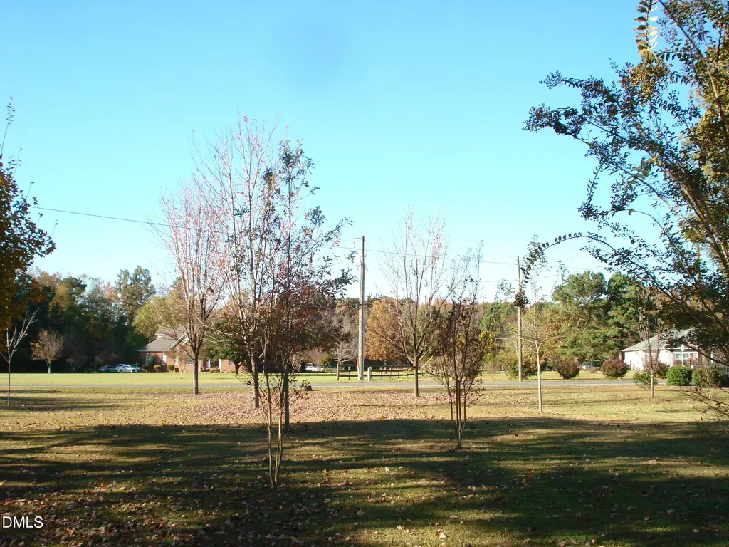 758 Antioch Church Road Dunn NC 28334