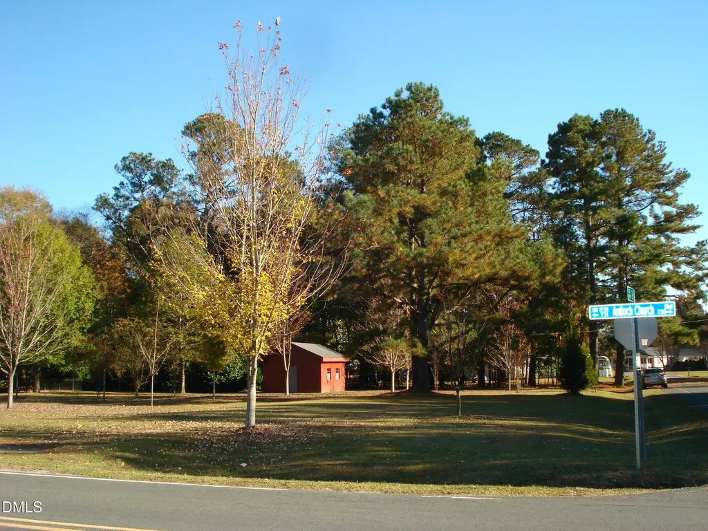 758 Antioch Church Road Dunn NC 28334