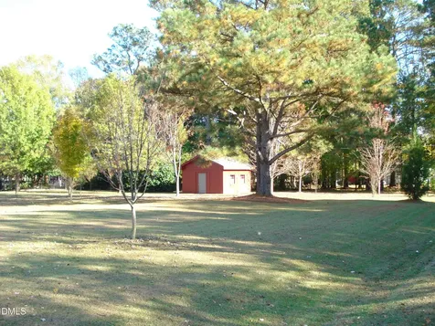 758 Antioch Church Road Dunn NC 28334
