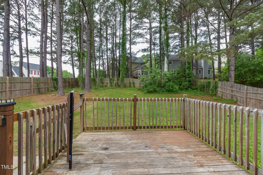 805 Penncross Drive Raleigh NC 27610