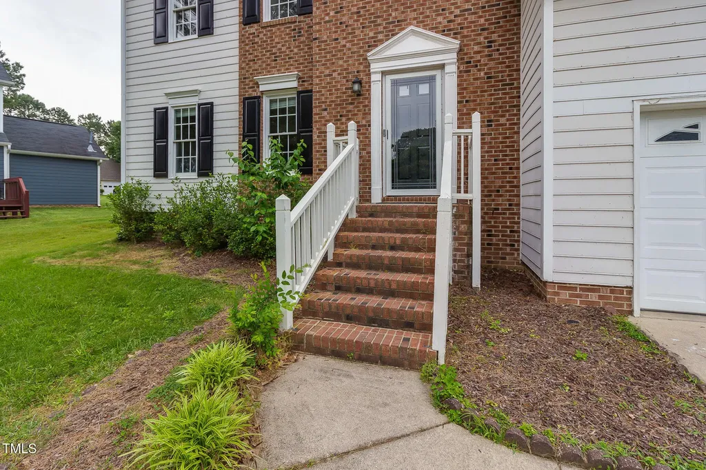 805 Penncross Drive Raleigh NC 27610