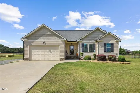 49 Sentinel Court Smithfield NC 27577