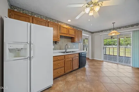 76 Springfield Lane Lillington NC 27546