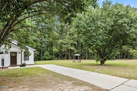 5823 Hadrian Drive Durham NC 27703