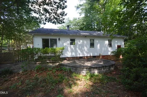 309 Holtz Lane Cary NC 27511