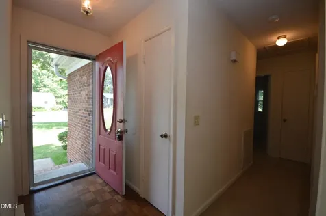 309 Holtz Lane Cary NC 27511