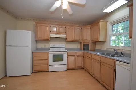 309 Holtz Lane Cary NC 27511