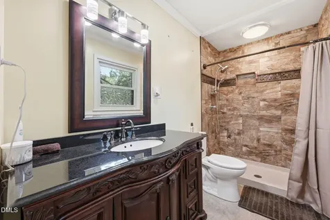 2007 Sunnybrook Drive Burlington NC 27215