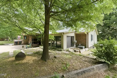 2007 Sunnybrook Drive Burlington NC 27215