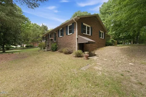 2007 Sunnybrook Drive Burlington NC 27215
