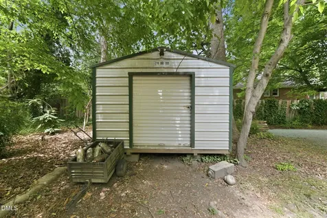 2007 Sunnybrook Drive Burlington NC 27215