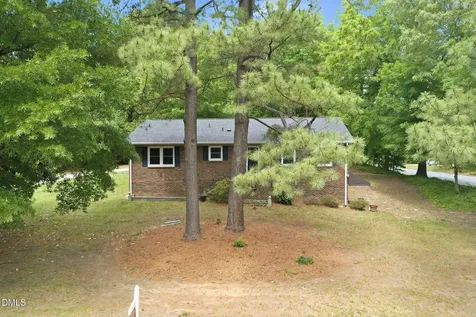 2007 Sunnybrook Drive Burlington NC 27215
