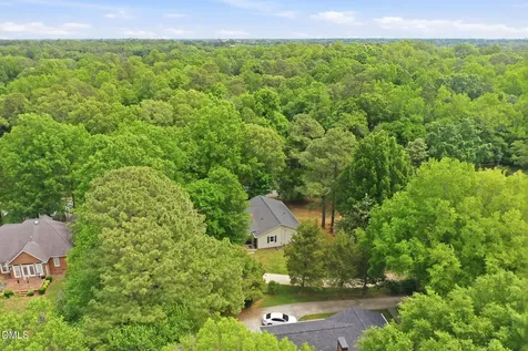 2007 Sunnybrook Drive Burlington NC 27215