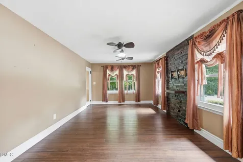 2007 Sunnybrook Drive Burlington NC 27215