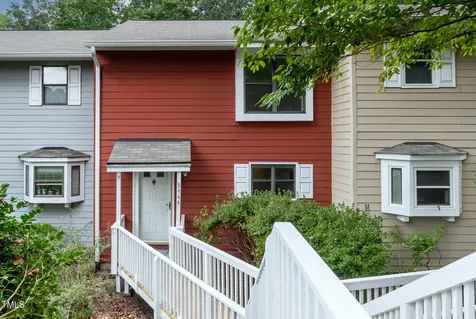 5444 Pine Top Circle Raleigh NC 27612