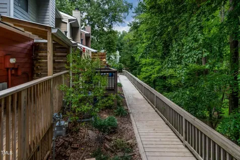 5444 Pine Top Circle Raleigh NC 27612
