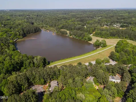 5444 Pine Top Circle Raleigh NC 27612