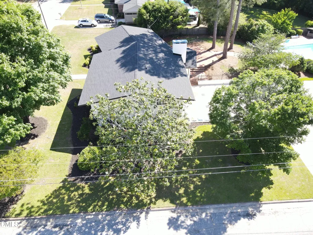 1607 Lakeshore Drive Dunn NC 28334