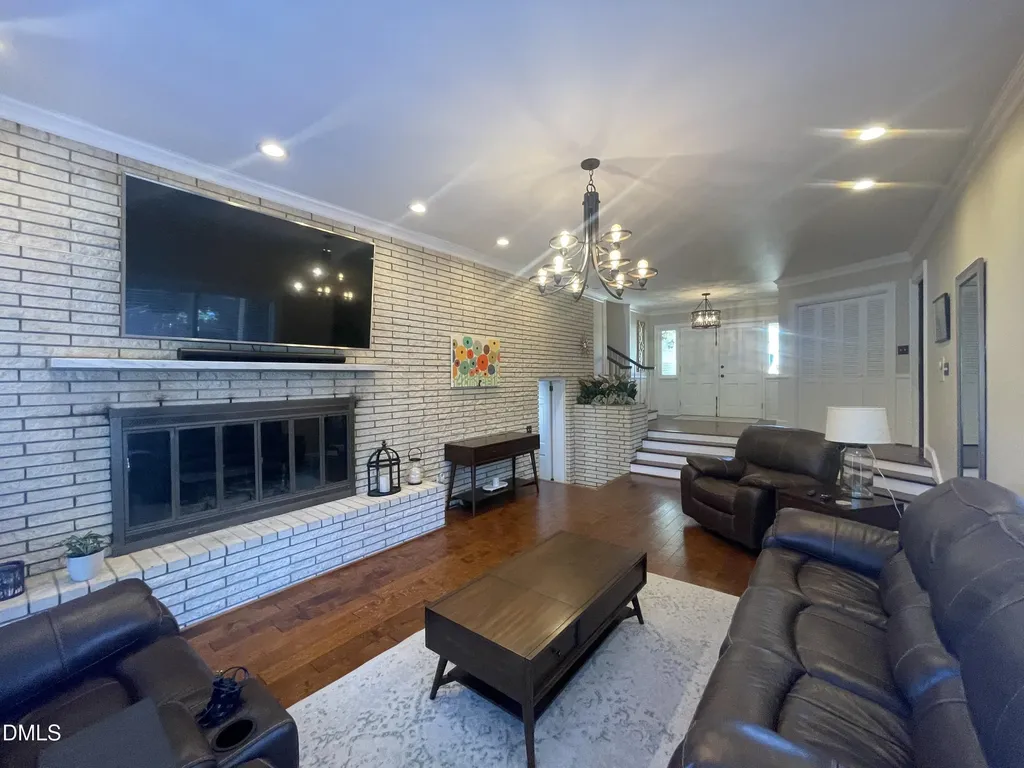 1607 Lakeshore Drive Dunn NC 28334