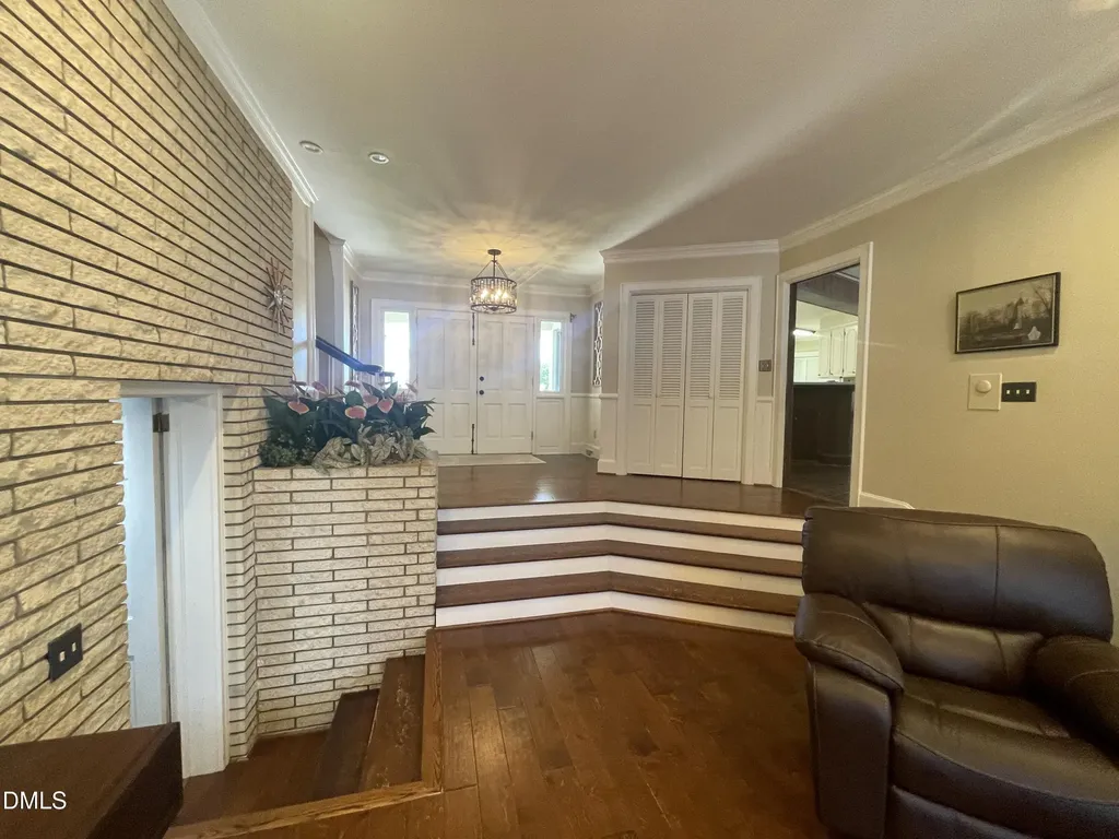 1607 Lakeshore Drive Dunn NC 28334