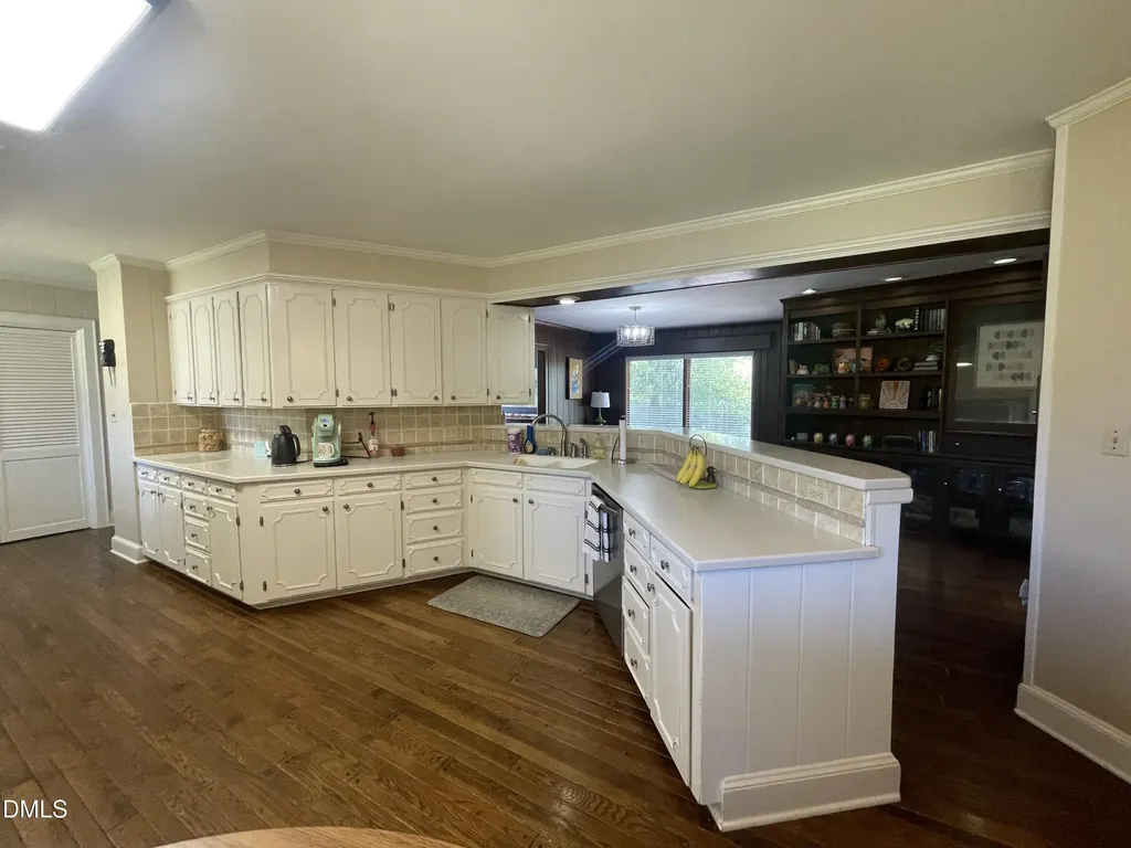 1607 Lakeshore Drive Dunn NC 28334
