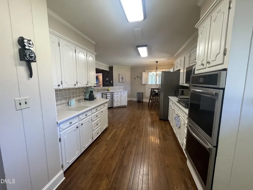 1607 Lakeshore Drive Dunn NC 28334