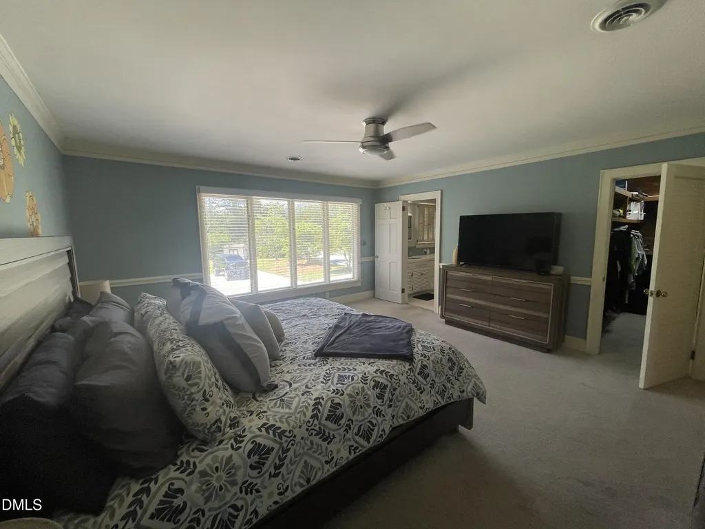 1607 Lakeshore Drive Dunn NC 28334