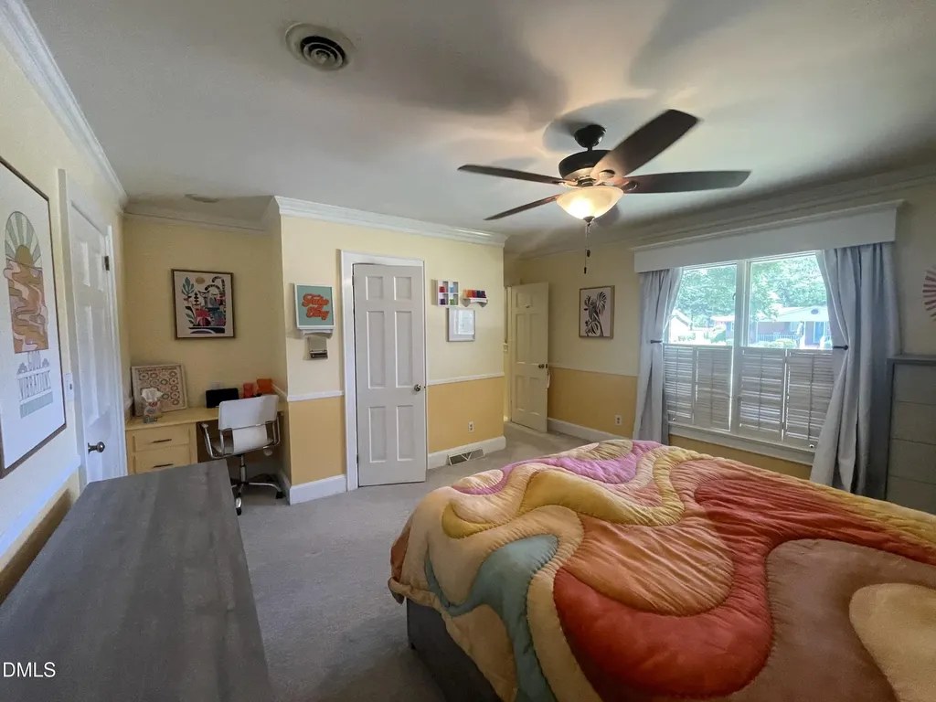 1607 Lakeshore Drive Dunn NC 28334