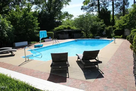 1607 Lakeshore Drive Dunn NC 28334
