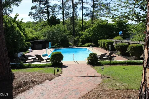 1607 Lakeshore Drive Dunn NC 28334