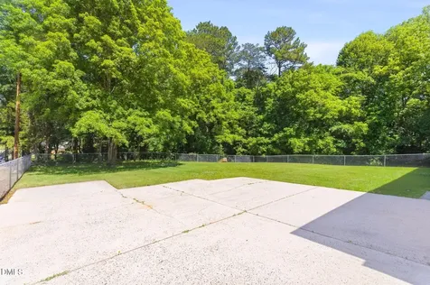 186 Windsor Drive Graham NC 27253