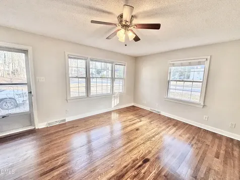 224 Clay Street Cary NC 27511
