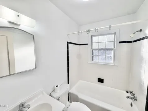 224 Clay Street Cary NC 27511