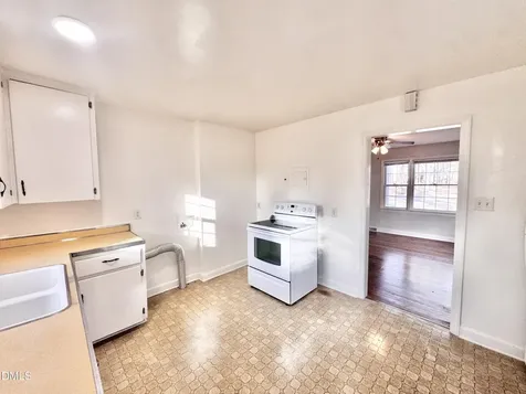224 Clay Street Cary NC 27511