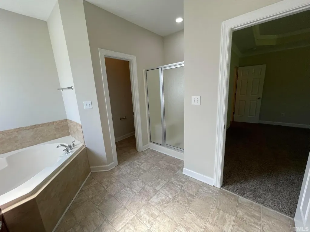112 Worthington Court Clayton NC 27527