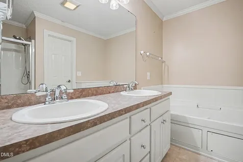 1025 Long Branch Road Smithfield NC 27577