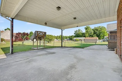 1025 Long Branch Road Smithfield NC 27577