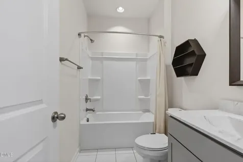 2246 Red Knot Lane Apex NC 27502