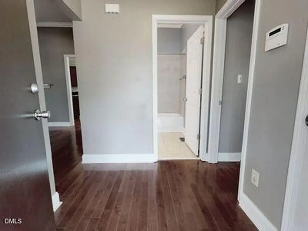 1102 Oakwood Avenue Raleigh NC 27601
